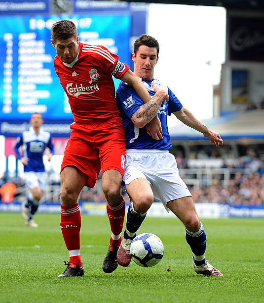 广泛关注与 广泛关注与